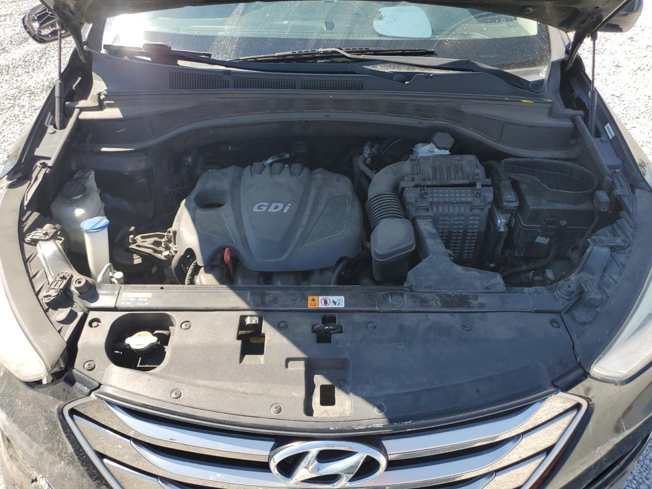 2015 Hyundai Santa Fe - Image 12