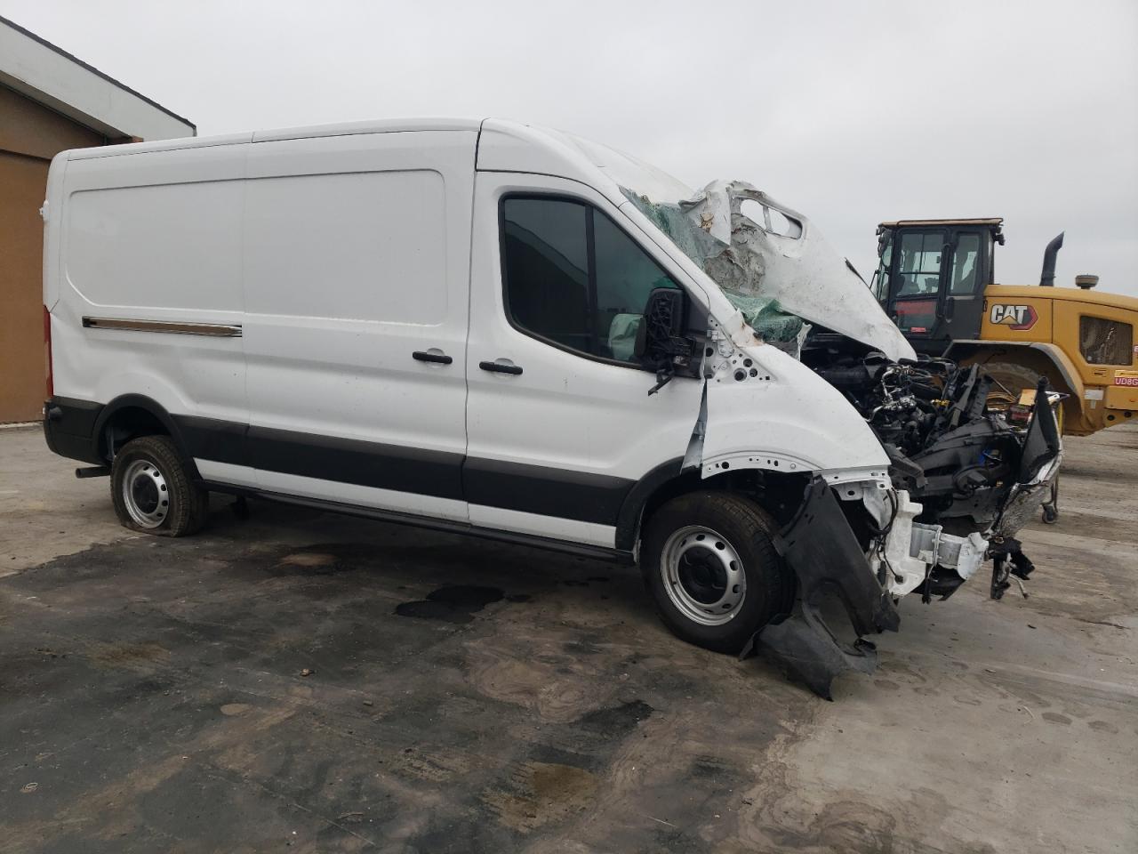 VIN 1FTBR1C82RKA04753 2024 FORD TRANSIT no.4