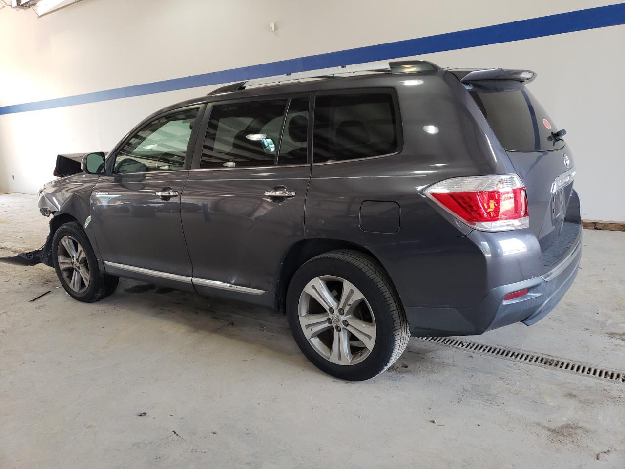 VIN 5TDDK3EHXDS185110 2013 TOYOTA HIGHLANDER no.2