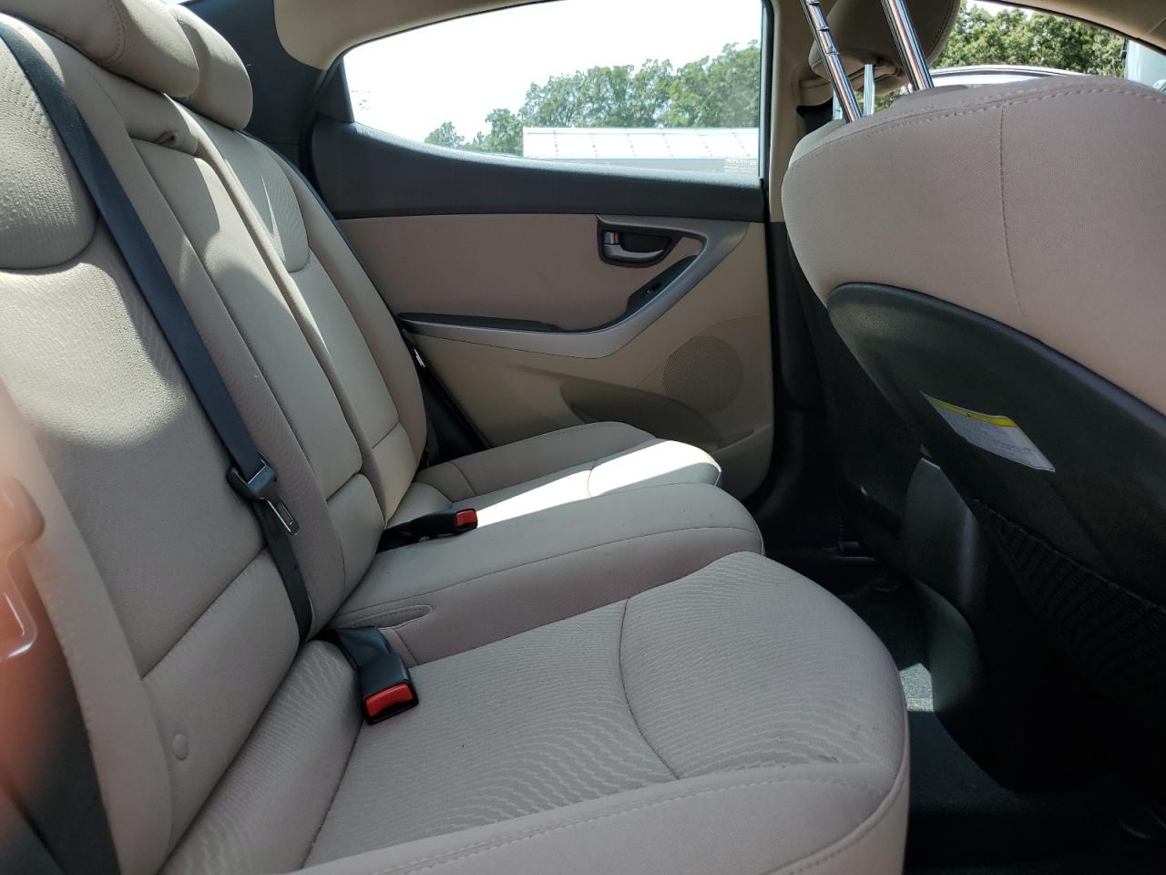 2015 Hyundai Elantra Se VIN: 5NPDH4AE5FH621595 Lot: 67545524