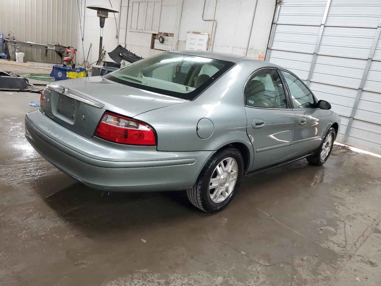 2005 Mercury Sable Gs VIN: 1MEFM50U95A615273 Lot: 69333304