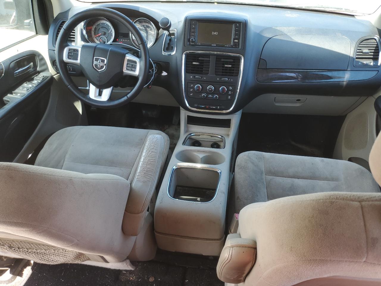 2015 Dodge Grand Caravan Sxt VIN: 2C4RDGCG3FR635922 Lot: 69413404