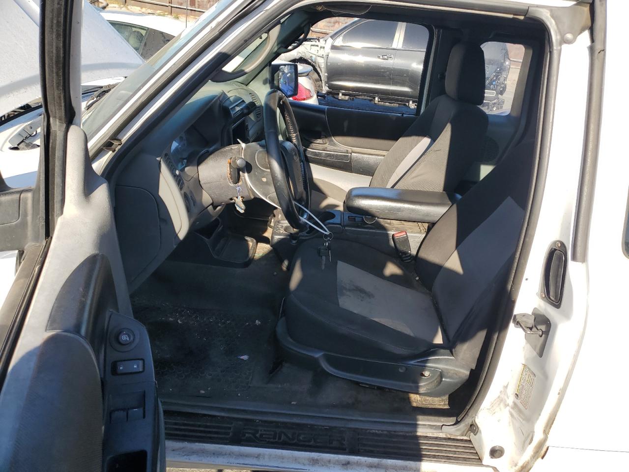 2011 Ford Ranger Super Cab VIN: 1FTKR4EEXBPA12449 Lot: 68031044