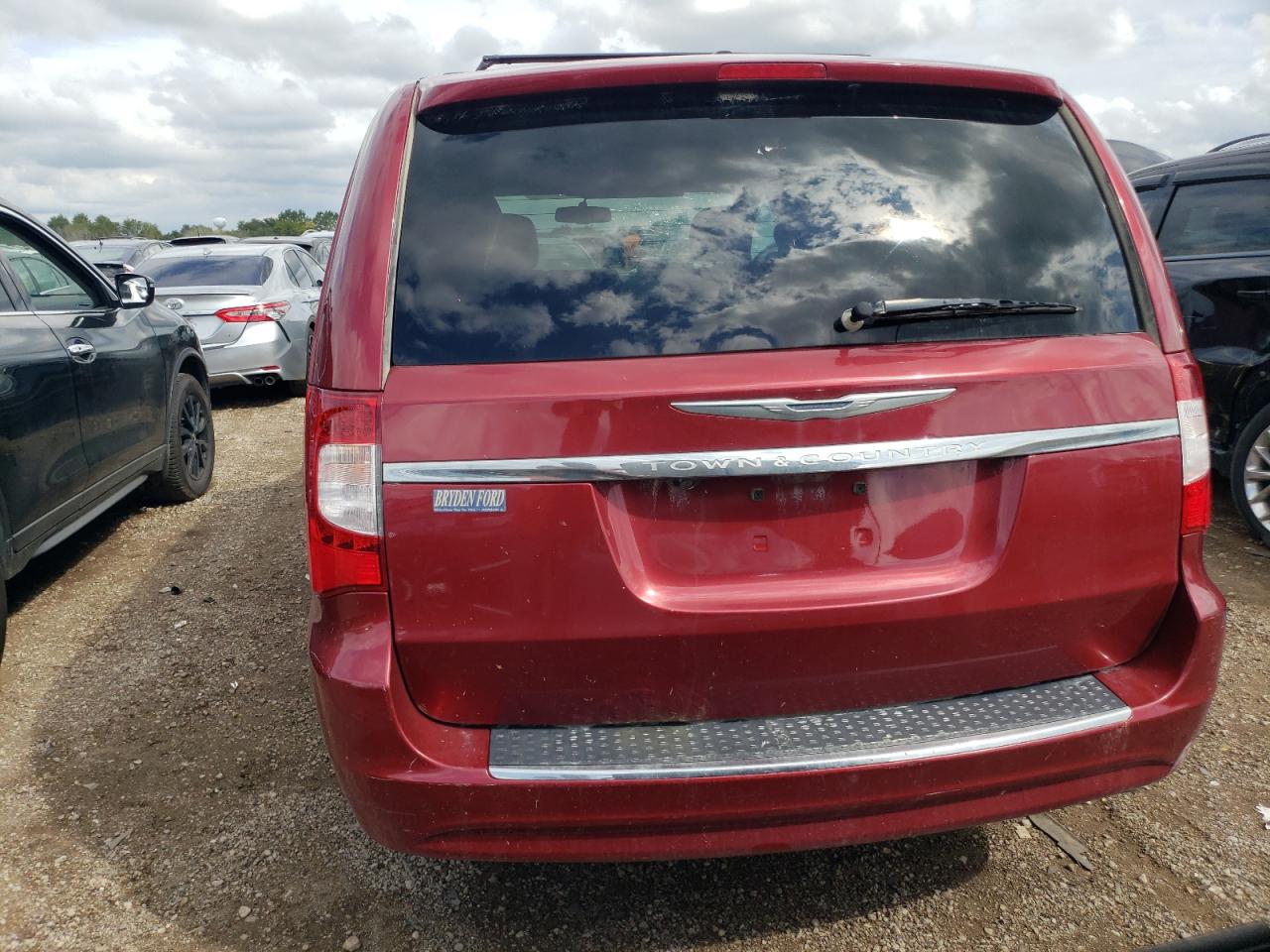 2C4RC1BG1DR632225 2013 Chrysler Town & Country Touring