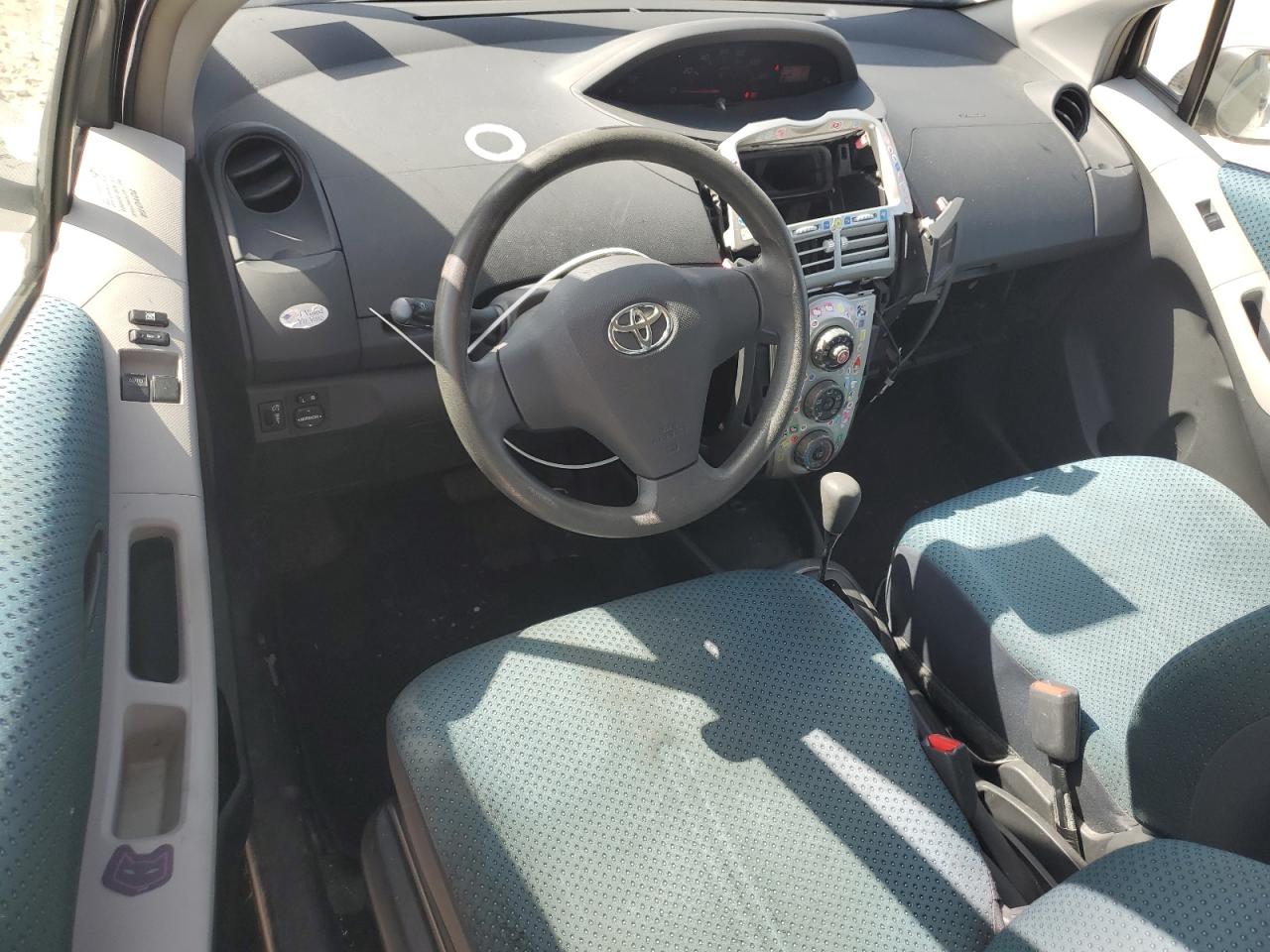 JTDJT923585186589 2008 Toyota Yaris