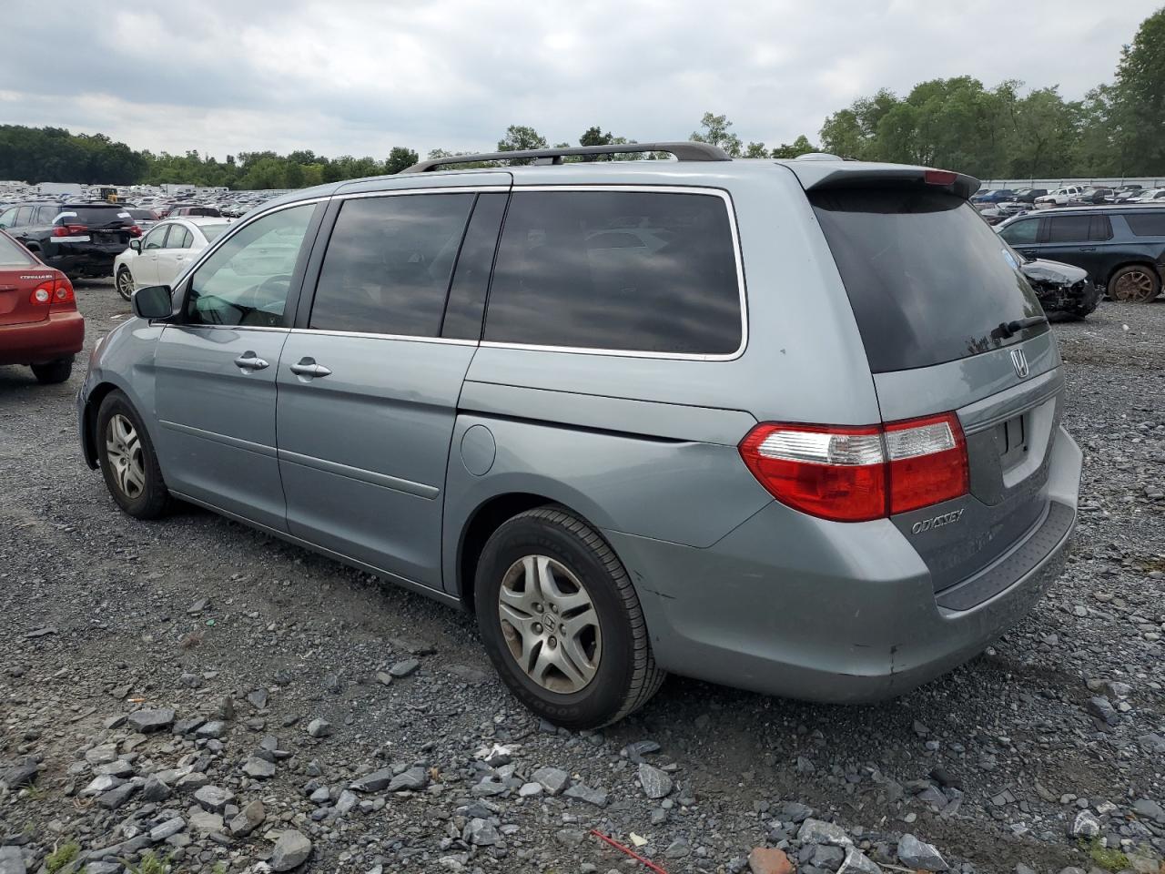 2007 Honda Odyssey - Image 2