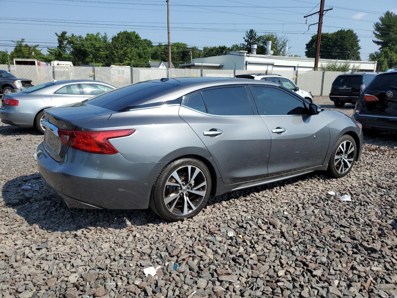 2018 Nissan Maxima - Image 3