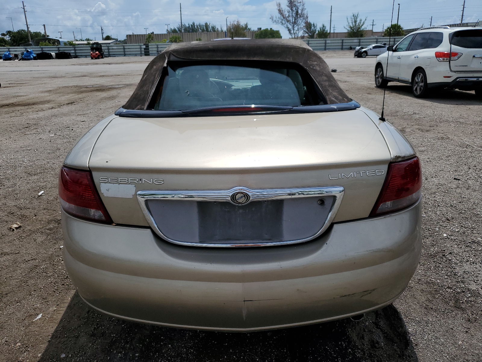 1C3EL65R84N121640 2004 Chrysler Sebring Limited