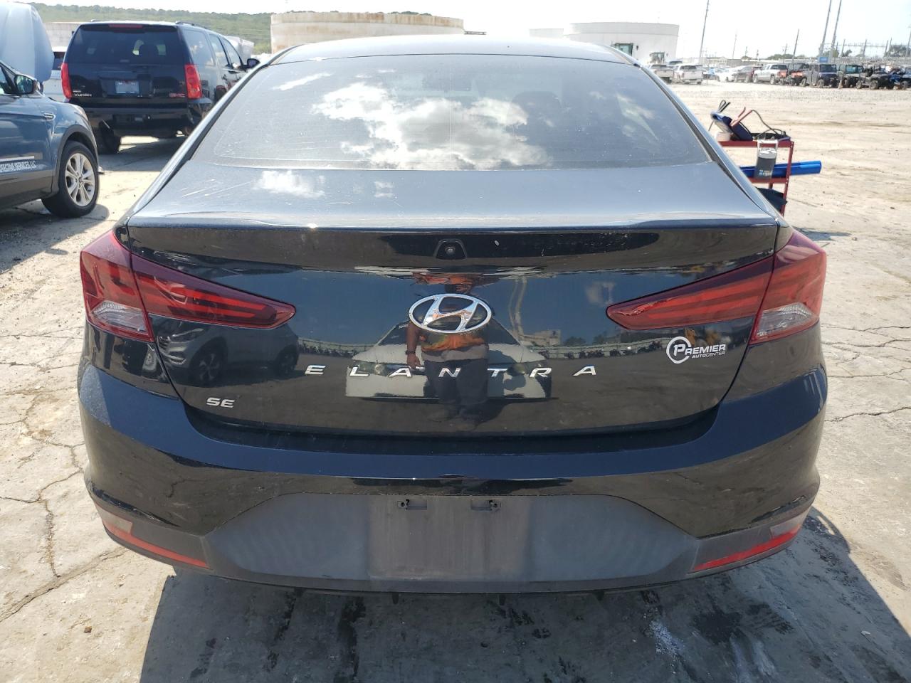 2020 Hyundai Elantra Se VIN: 5NPD74LF2LH530062 Lot: 66850254