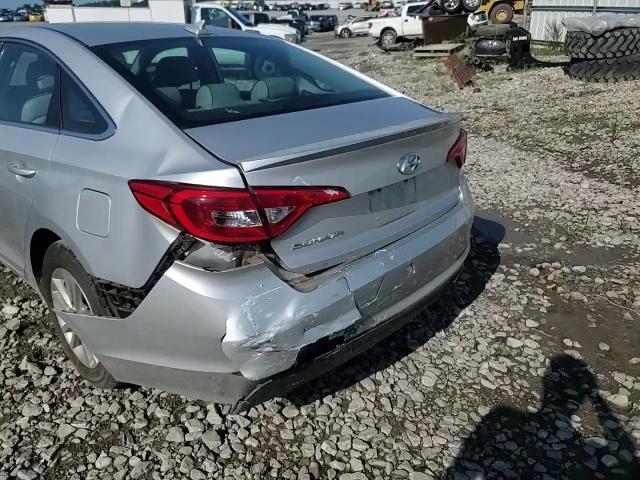 2015 Hyundai Sonata Se VIN: 5NPE24AF1FH236887 Lot: 65781214