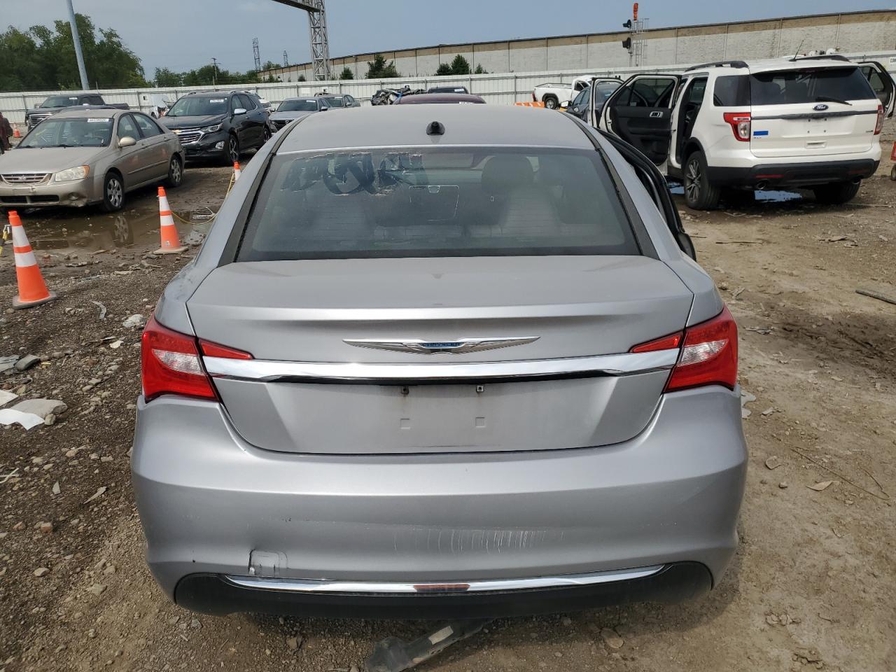 2014 Chrysler 200 Touring VIN: 1C3CCBBB2EN194964 Lot: 66466684