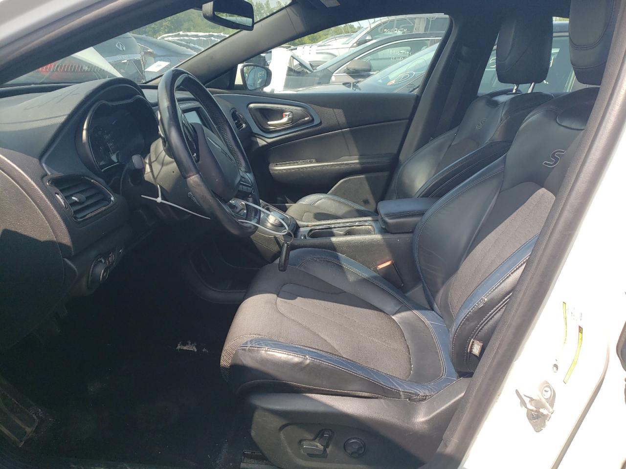 2015 Chrysler 200 S VIN: 1C3CCCBGXFN518388 Lot: 46318844