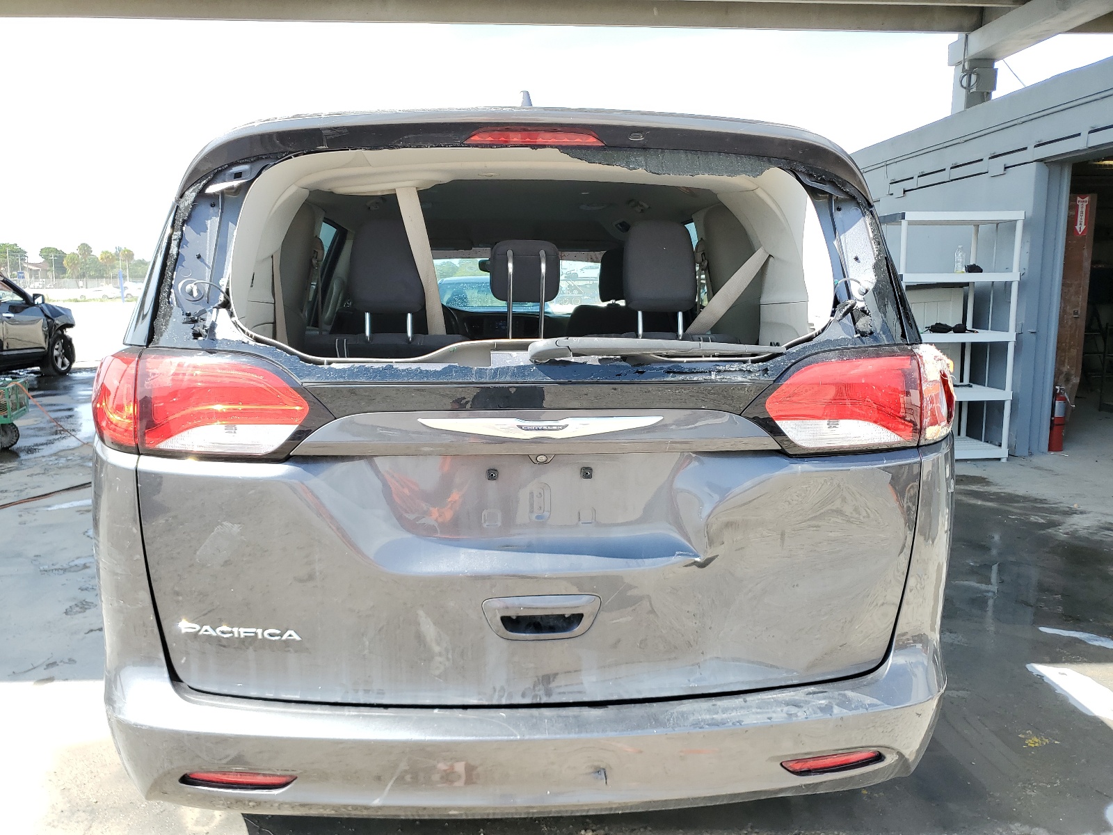 2C4RC1DG6HR653963 2017 Chrysler Pacifica Touring