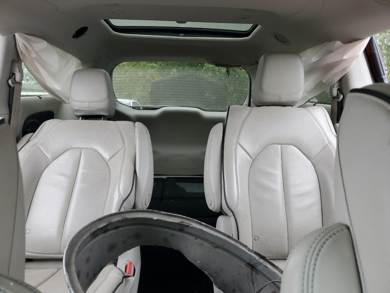 2018 Chrysler Pacifica Hybrid Limited VIN: 2C4RC1N7XJR356991 Lot: 66249474