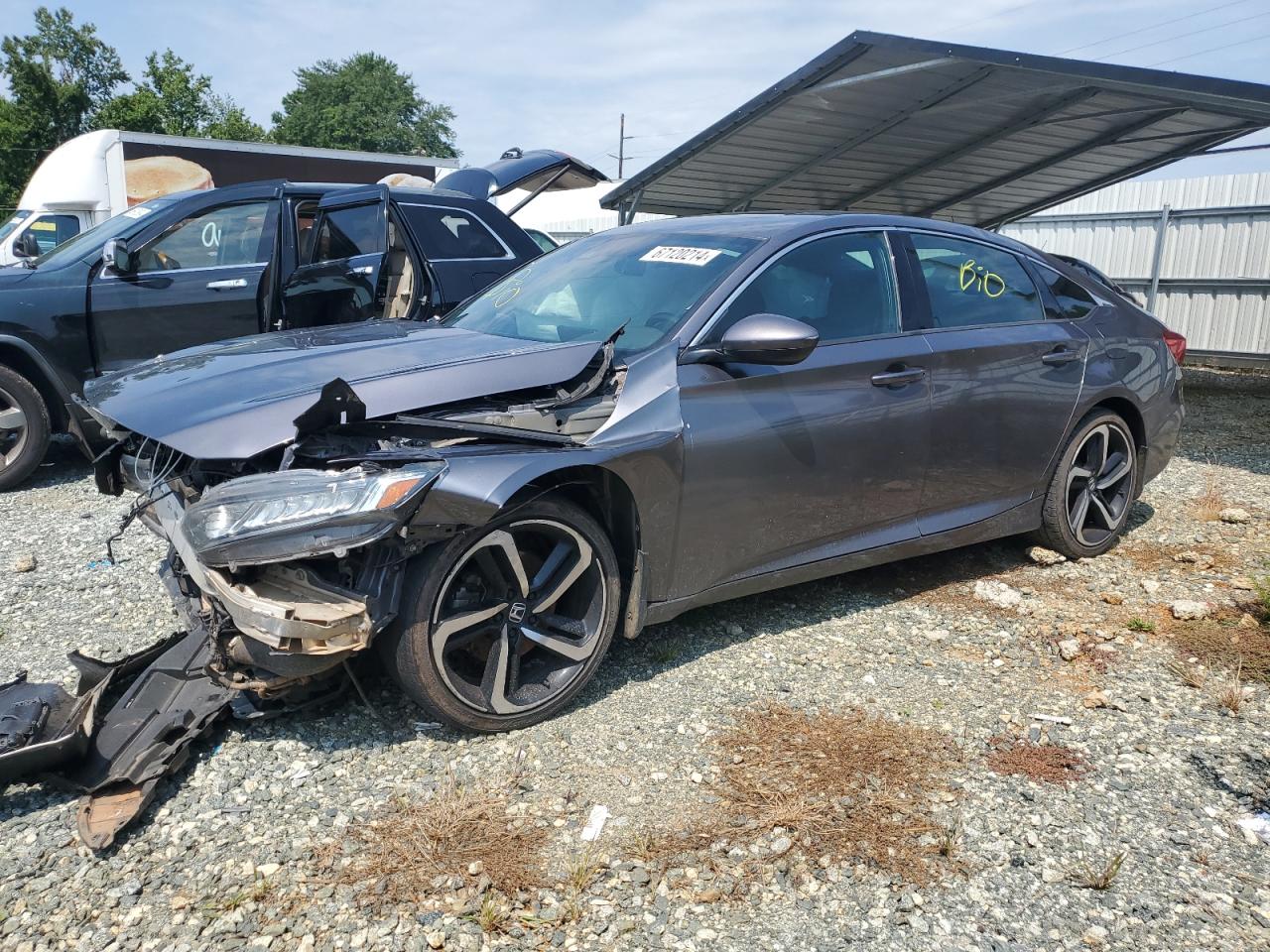 1HGCV2F3XJA049960 2018 HONDA ACCORD - Image 1