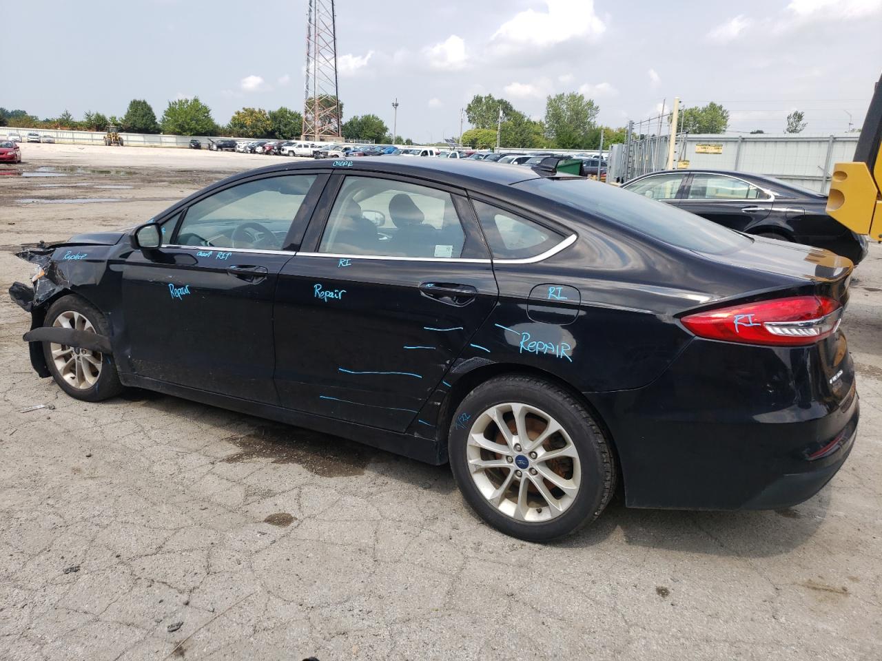 3FA6P0HD5LR162777 2020 FORD FUSION - Image 2