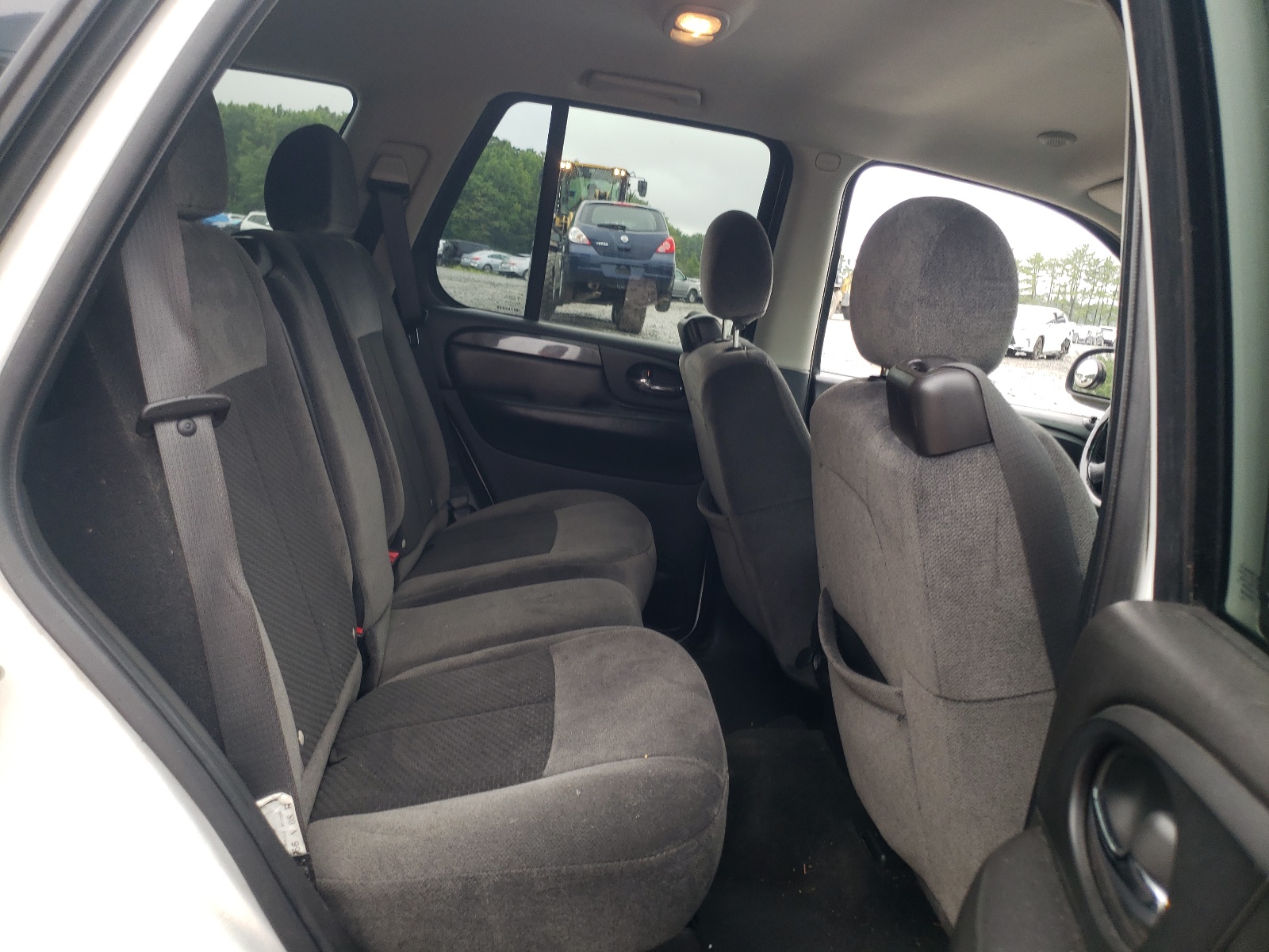 1GKDT33S892113725 2009 GMC Envoy Sle