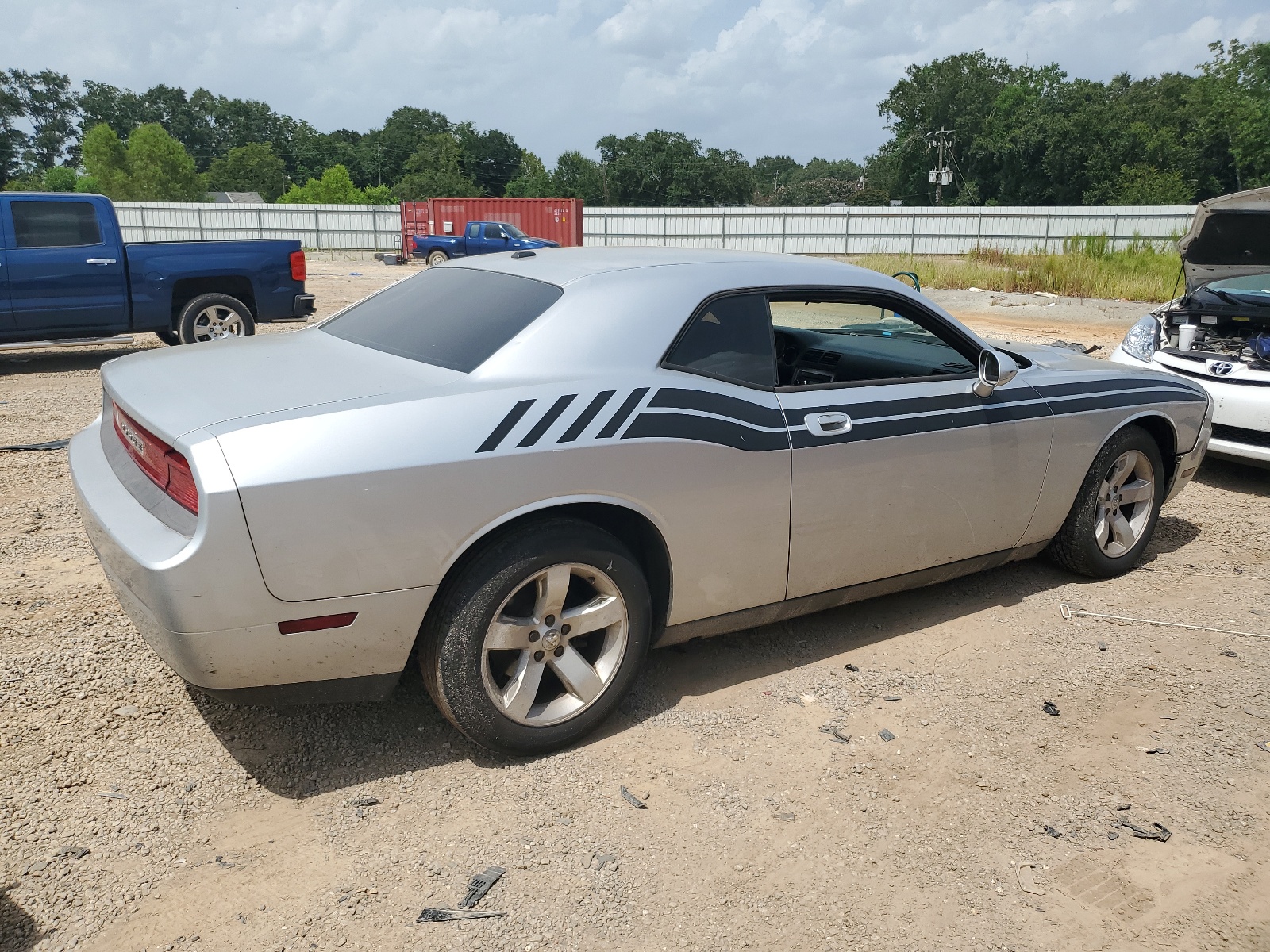 2B3CJ4DV9AH323534 2010 Dodge Challenger Se