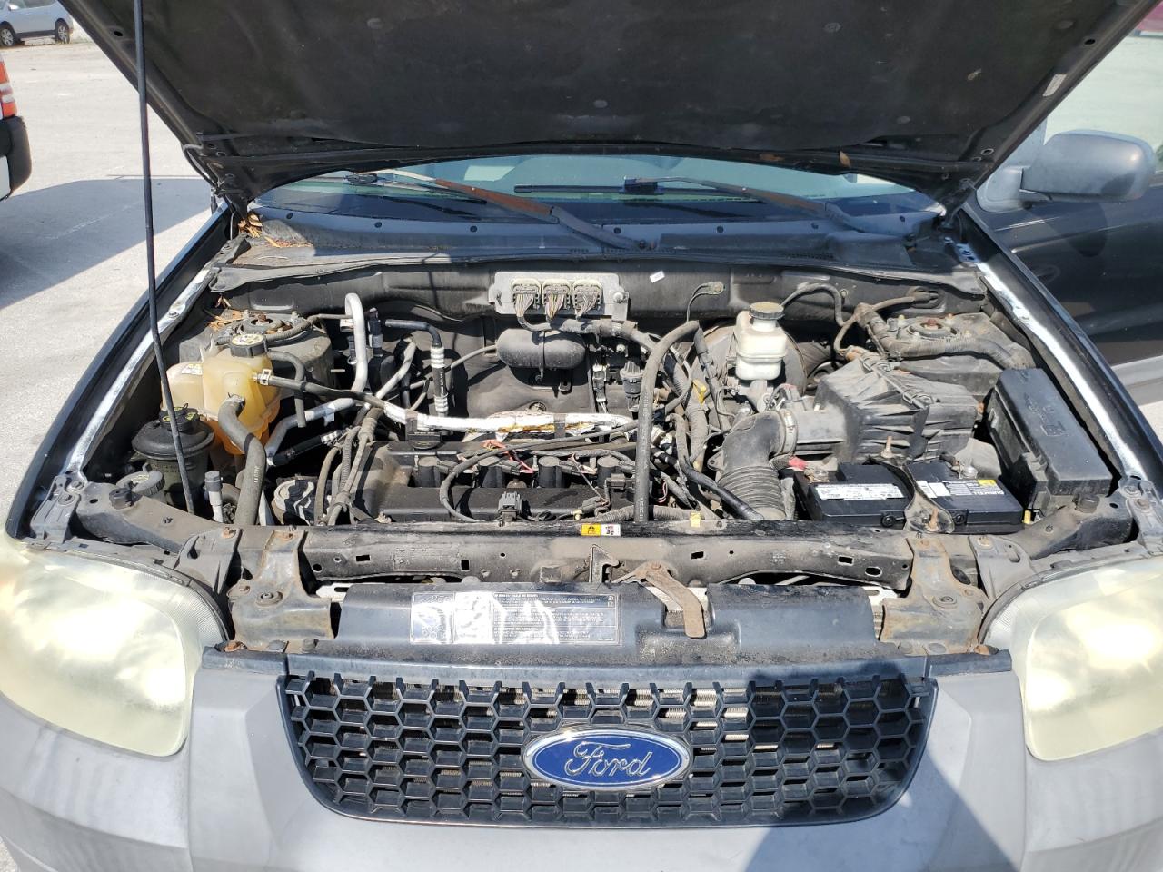 2007 Ford Escape Xls VIN: 1FMYU02ZX7KA18342 Lot: 68217914