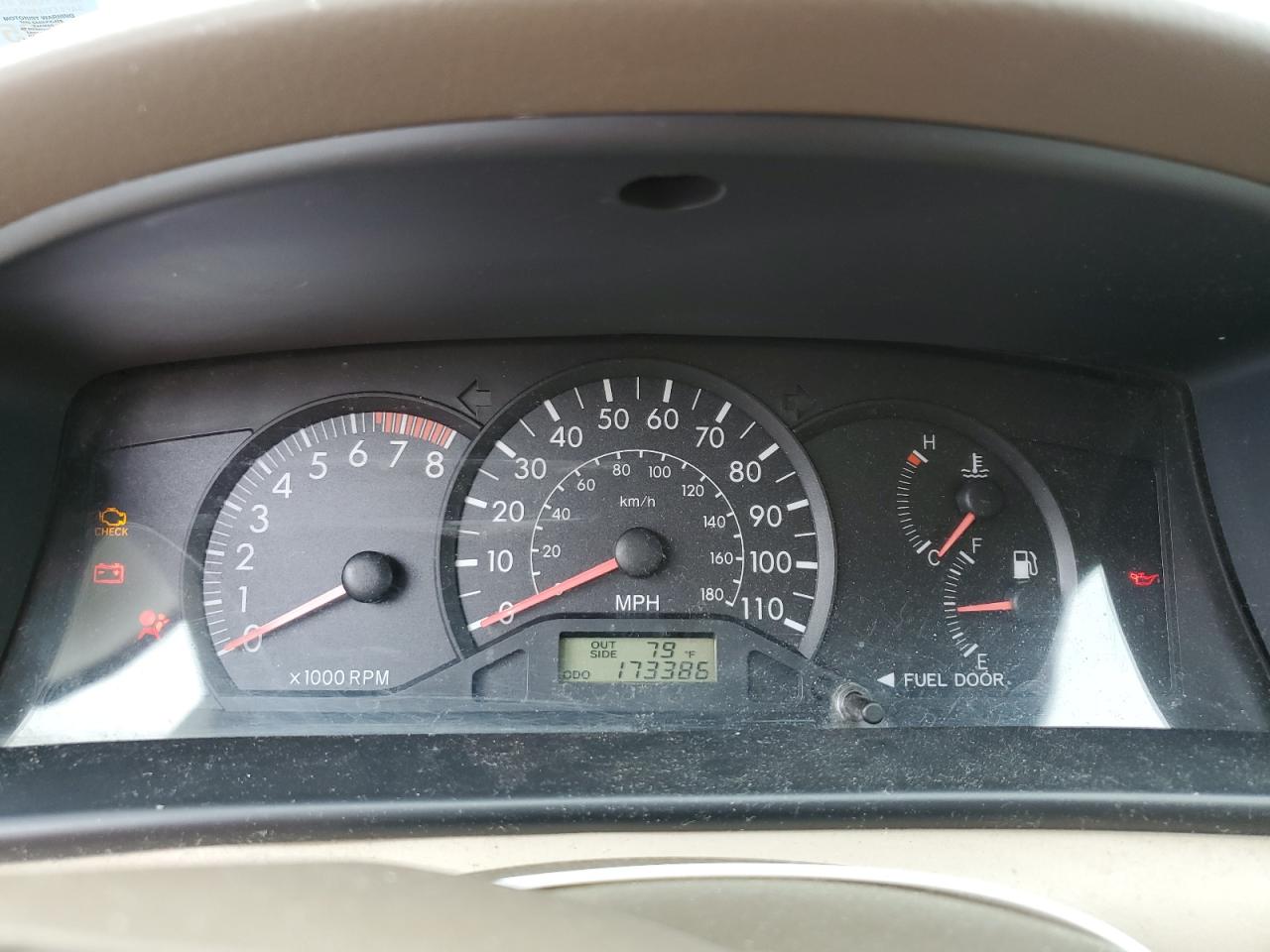 2007 Toyota Corolla Ce VIN: 1NXBR32E47Z880689 Lot: 68844264