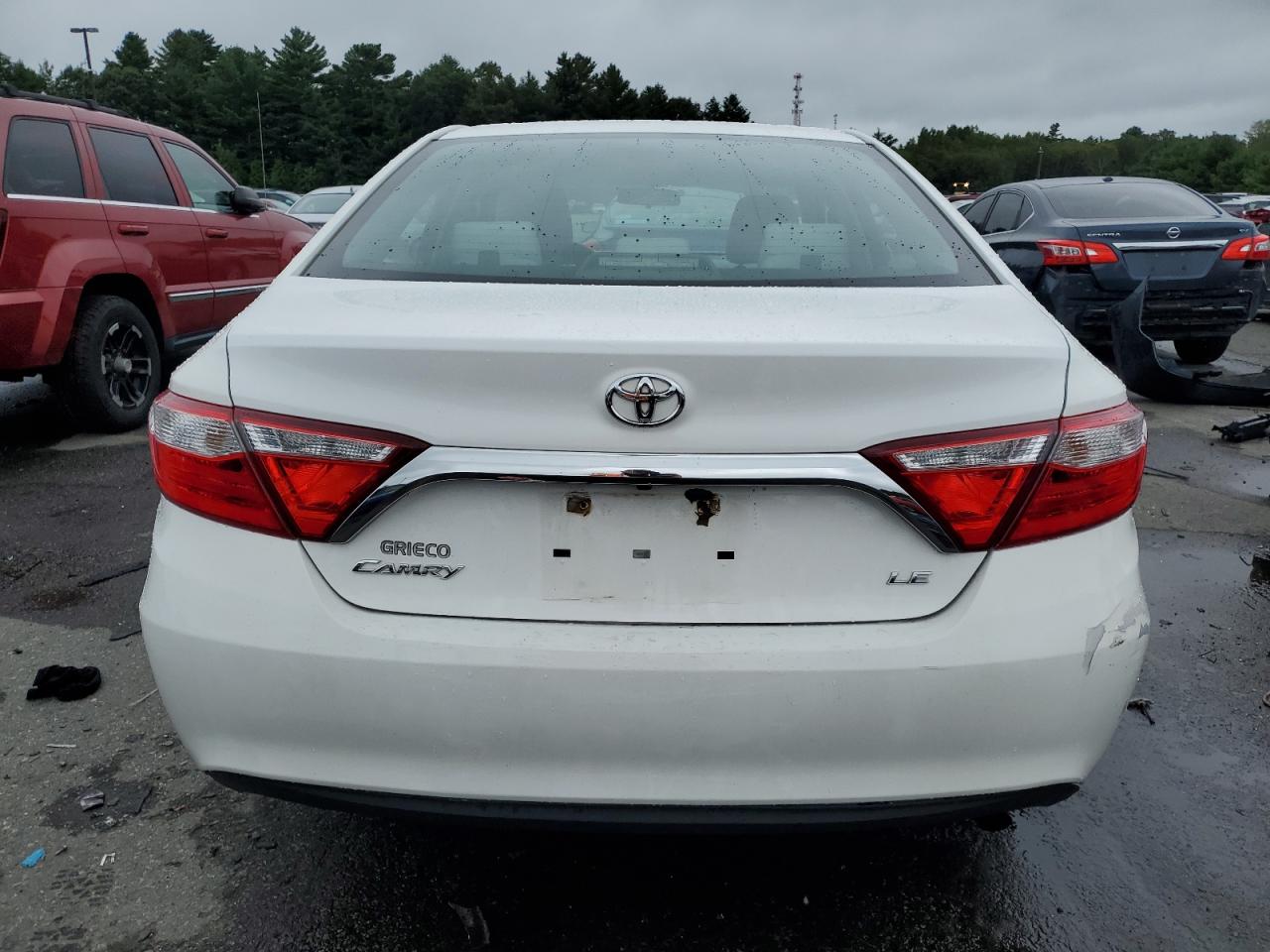 2015 Toyota Camry - Image 6