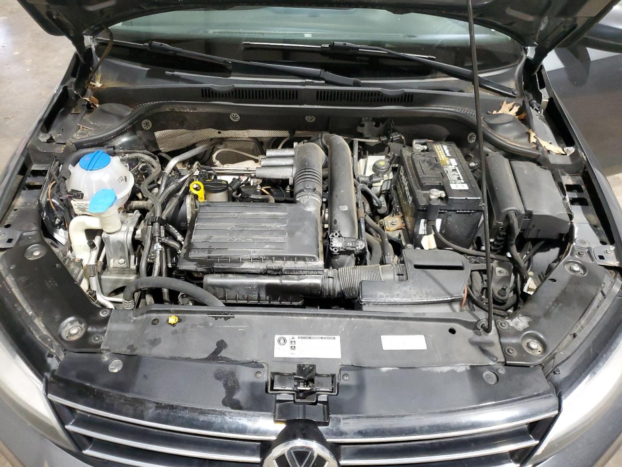 3VW2B7AJ2JM223865 2018 Volkswagen Jetta S