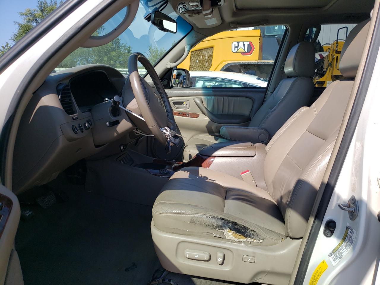 2007 Toyota Sequoia - Image 7