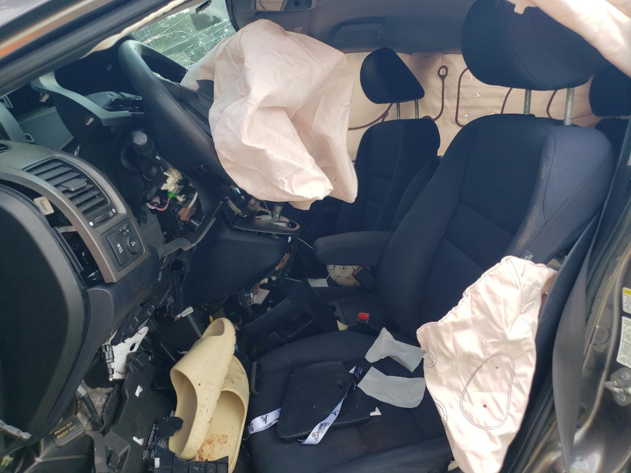 2010 Honda CR-V - Image 7