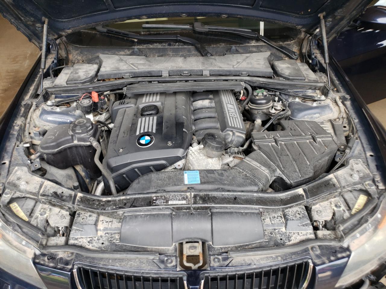 2008 BMW 328 Xi VIN: WBAVC935X8KZ72744 Lot: 66363134