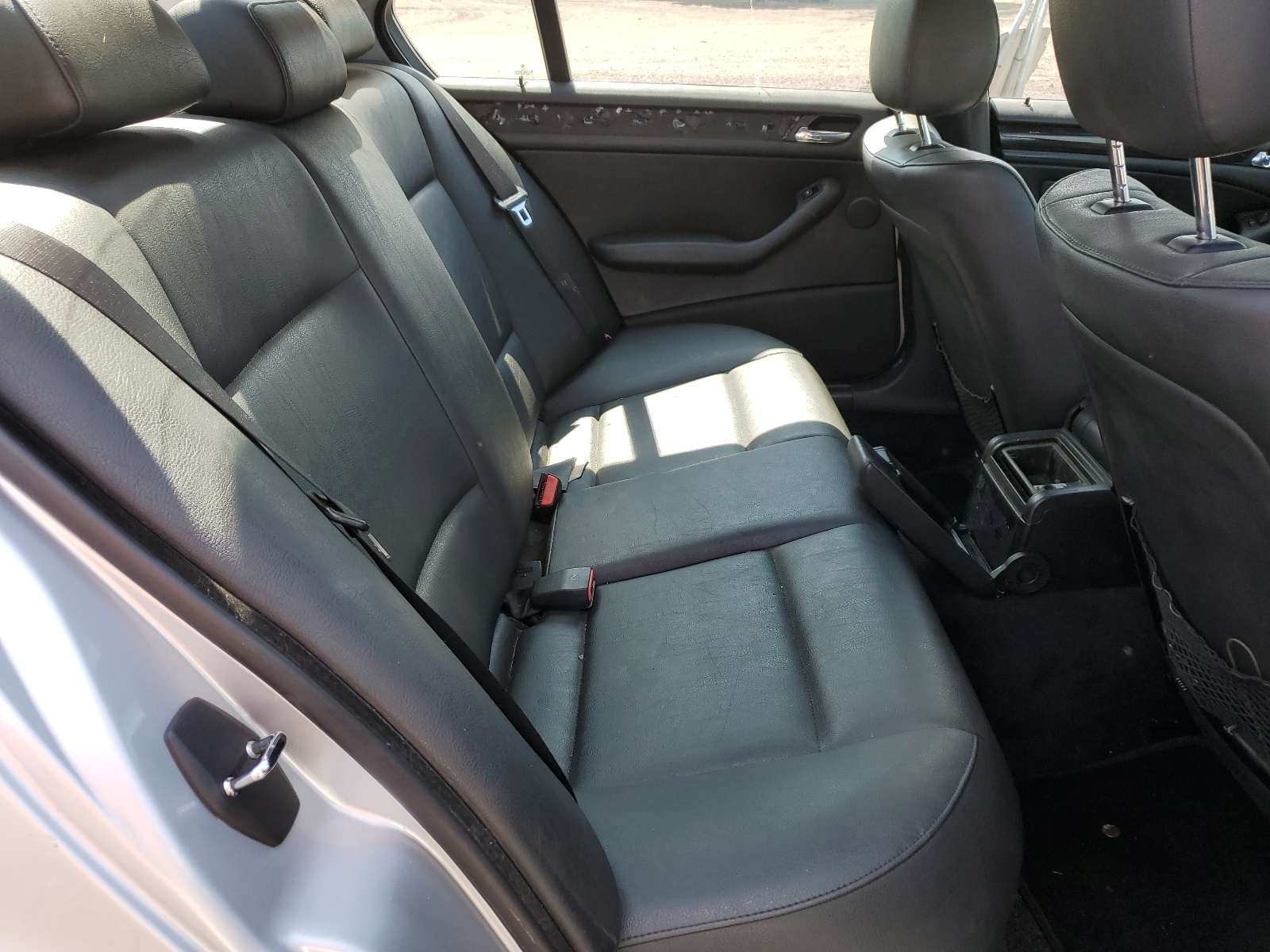 WBAEU33413PH88311 2003 BMW 325 Xi