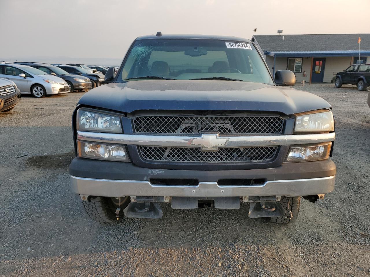 2005 Chevrolet Silverado - Image 5
