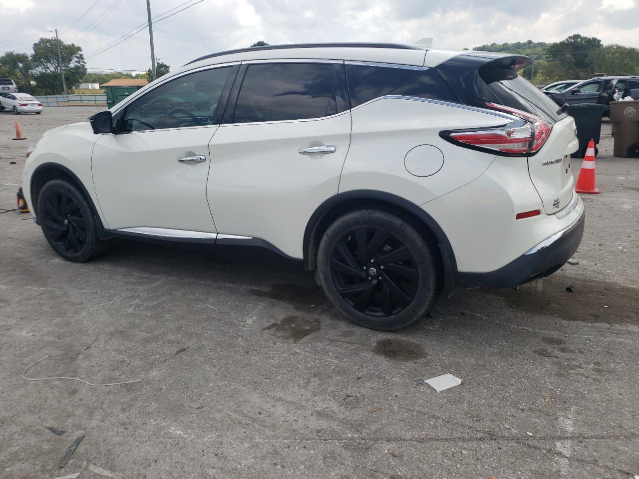 5N1AZ2MG0HN198263 2017 NISSAN MURANO - Image 2