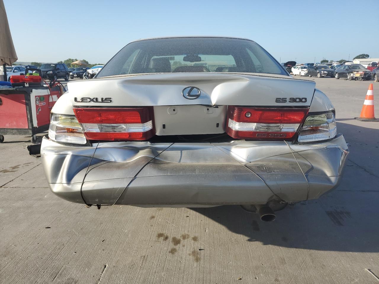 2000 Lexus Es 300 VIN: JT8BF28G4Y5094191 Lot: 69268494