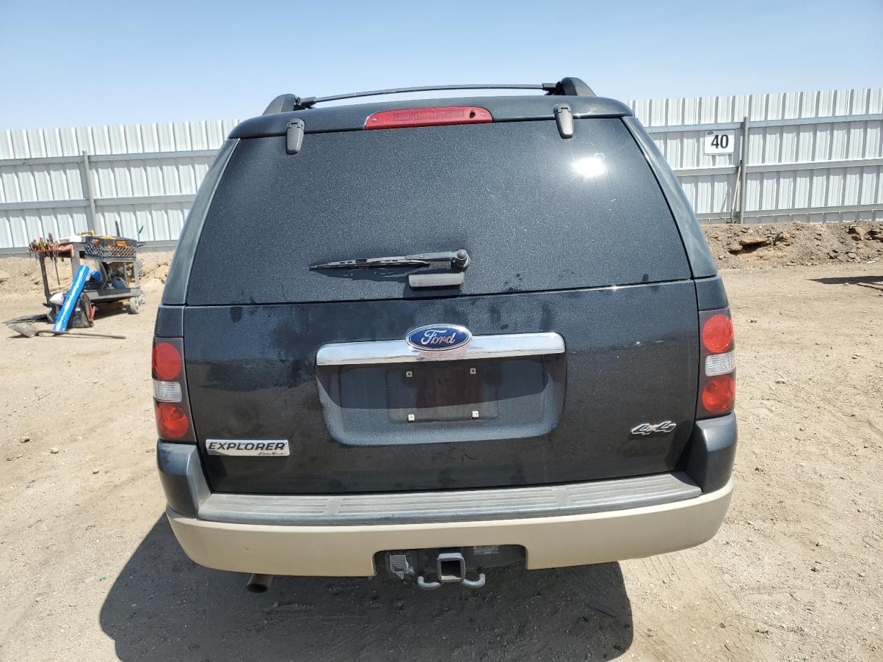 1FMEU74E19UA32109 2009 Ford Explorer Eddie Bauer