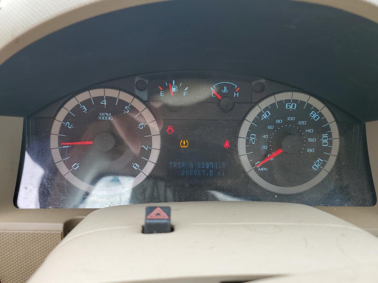 2011 Ford Escape Limited VIN: 1FMCU0E76BKA13796 Lot: 64511014