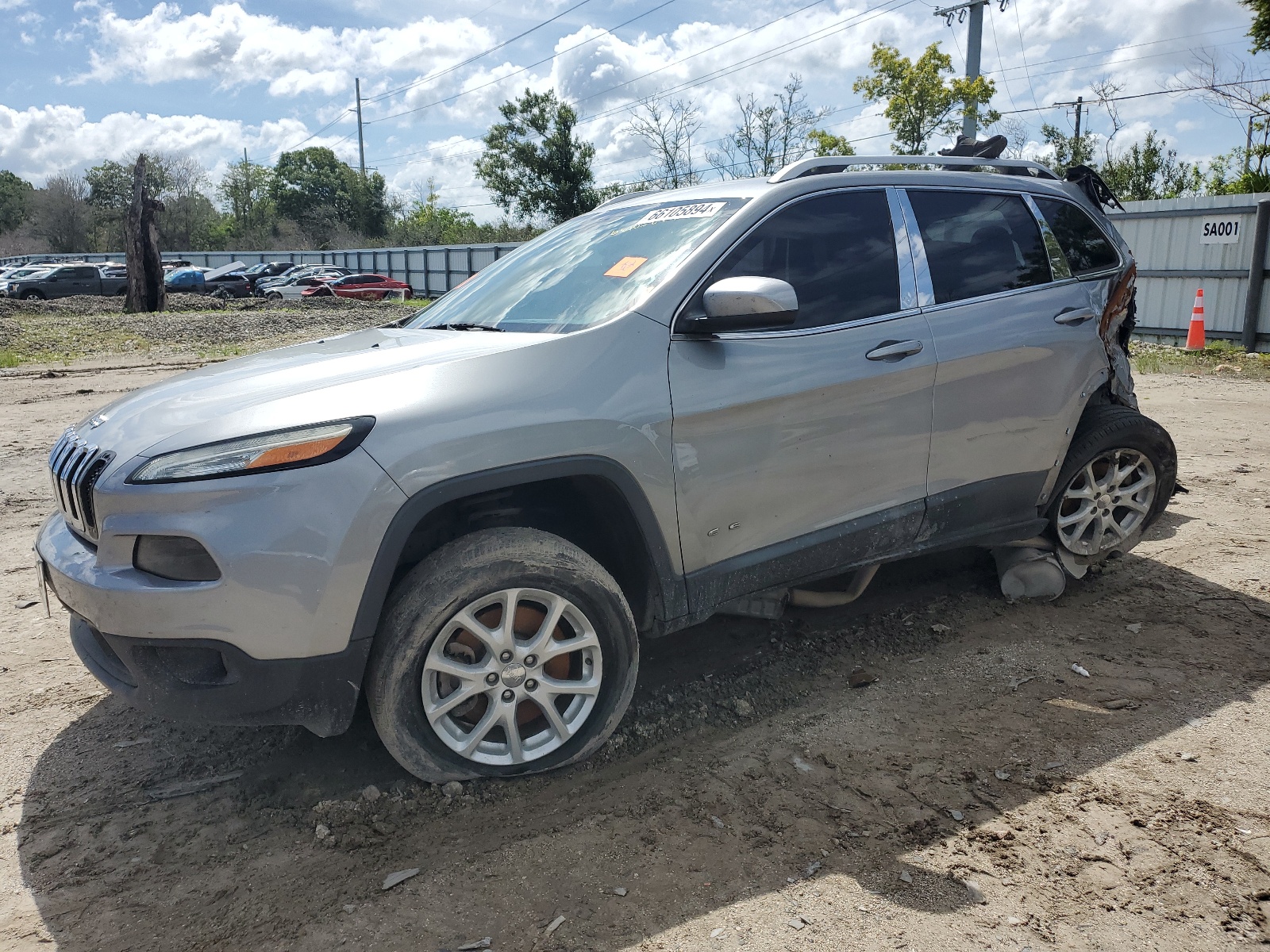 2015 Jeep Cherokee Latitude vin: 1C4PJLCB3FW730386