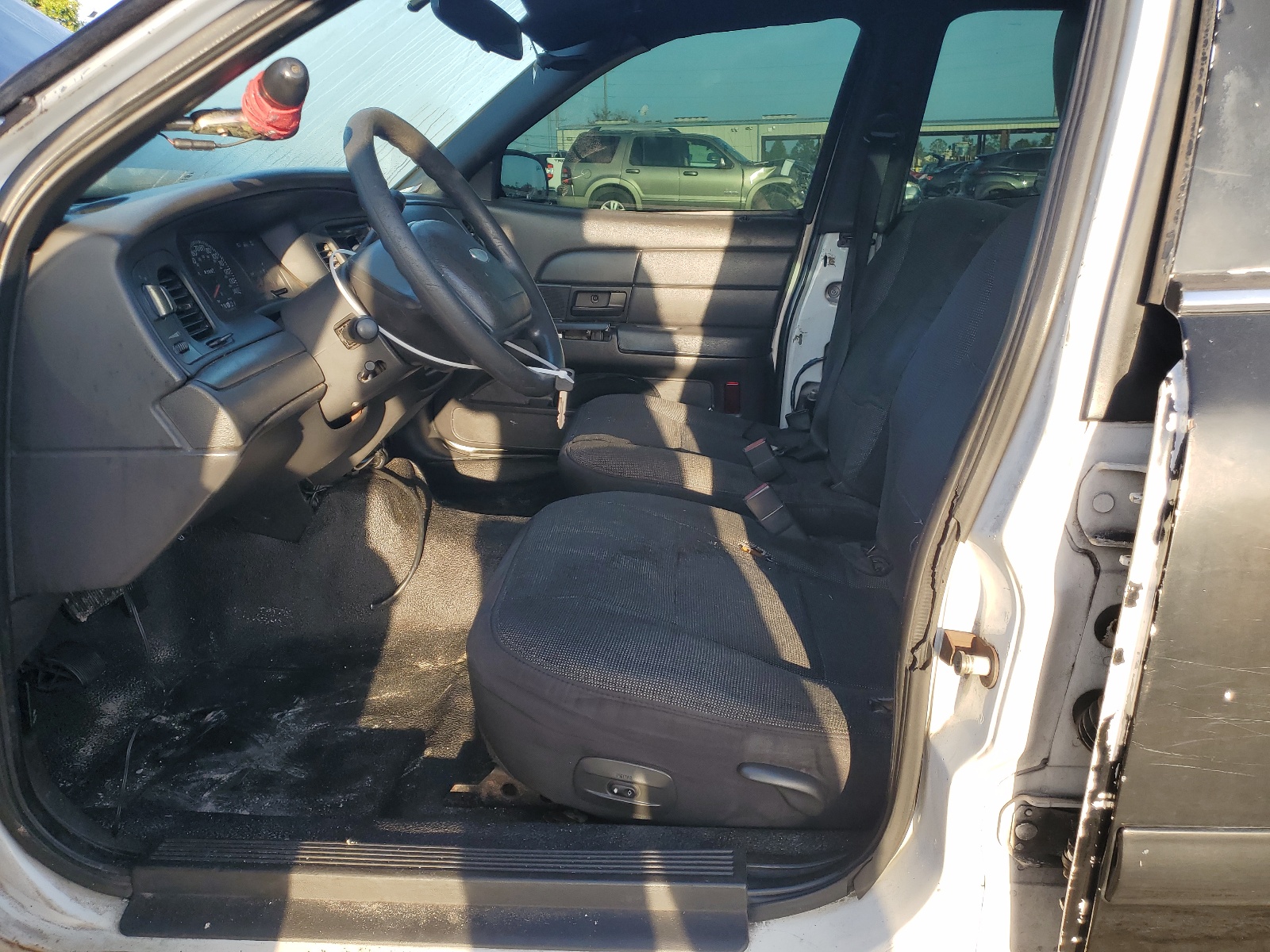 2FAFP71W33X189238 2003 Ford Crown Victoria Police Interceptor