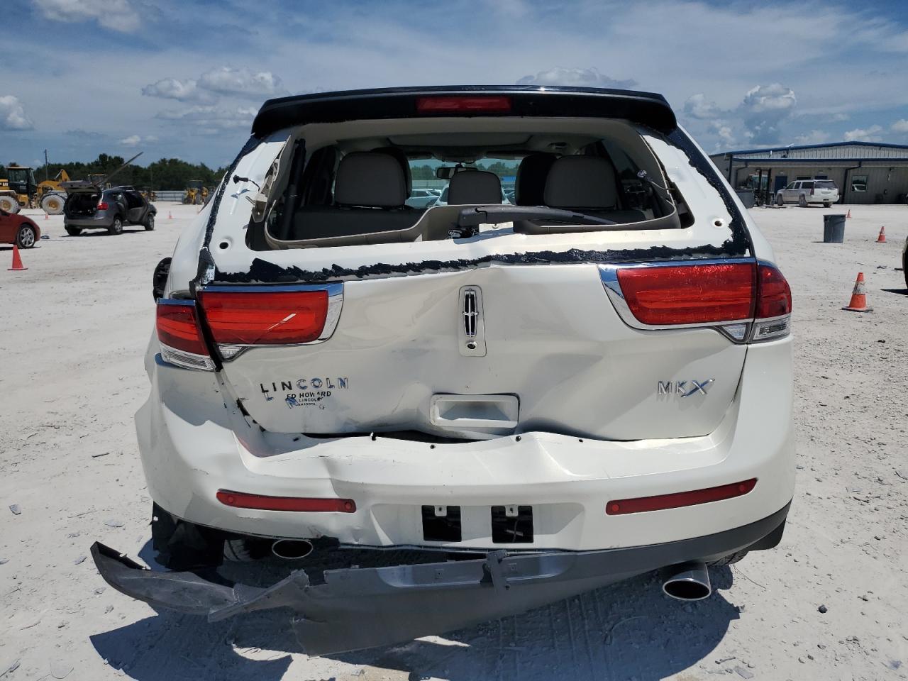2013 Lincoln MKX - Image 6