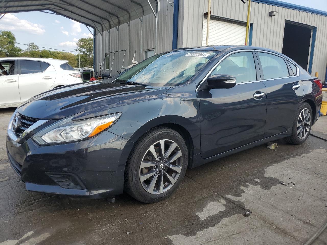 1N4AL3AP8HC218244 2017 NISSAN ALTIMA - Image 1