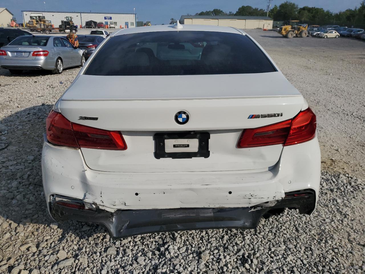 WBAJB9C52JB035393 2018 BMW M550Xi