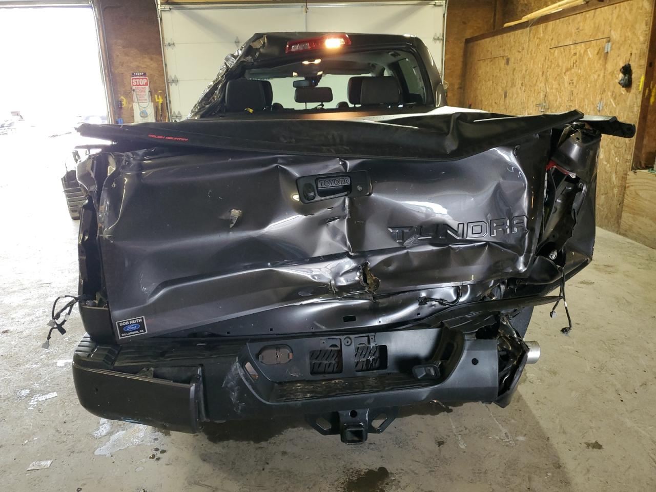 2018 Toyota Tundra Crewmax Limited VIN: 5TFHY5F18JX759528 Lot: 67921964