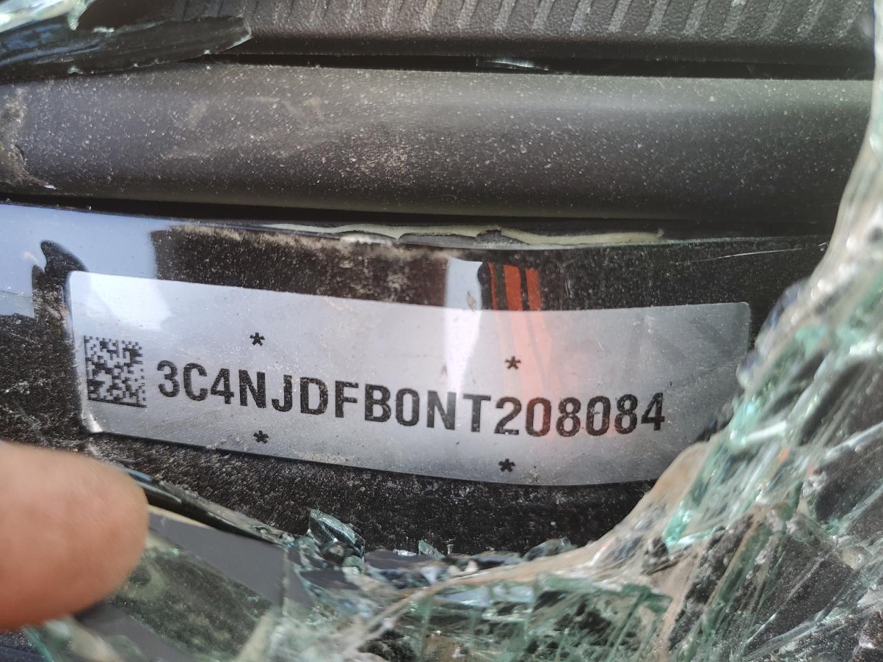 2022 Jeep Compass Latitude Lux VIN: 3C4NJDFB0NT208084 Lot: 56286404