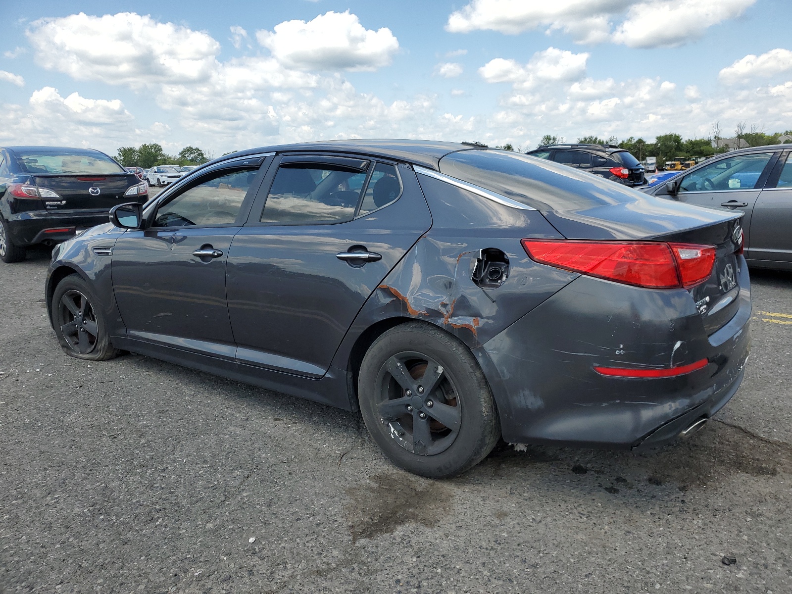 2015 Kia Optima Lx vin: 5XXGM4A72FG426639