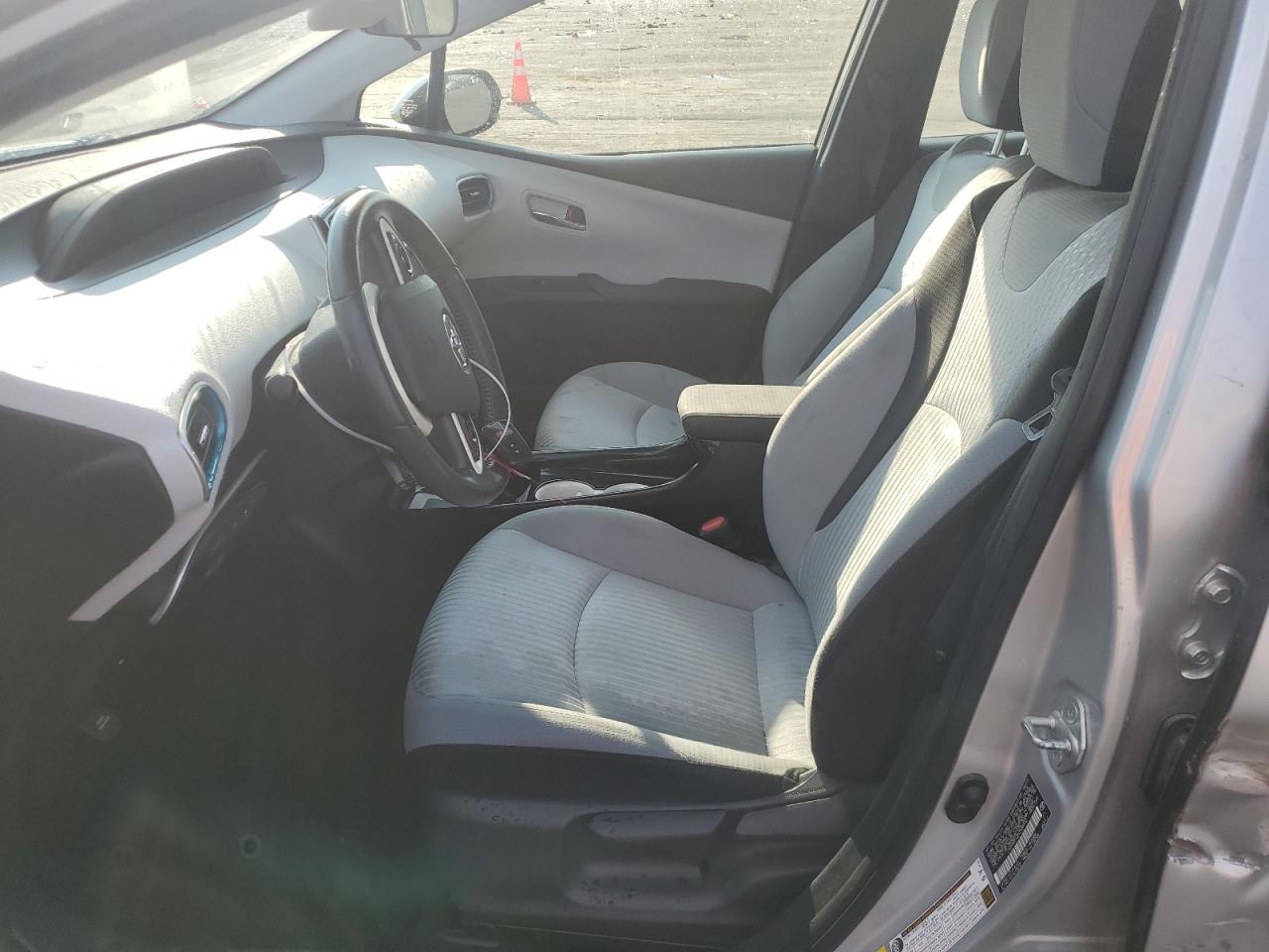 JTDKARFU2H3538732 2017 Toyota Prius JTDKARFU2H3538732 2017 Toyota Prius