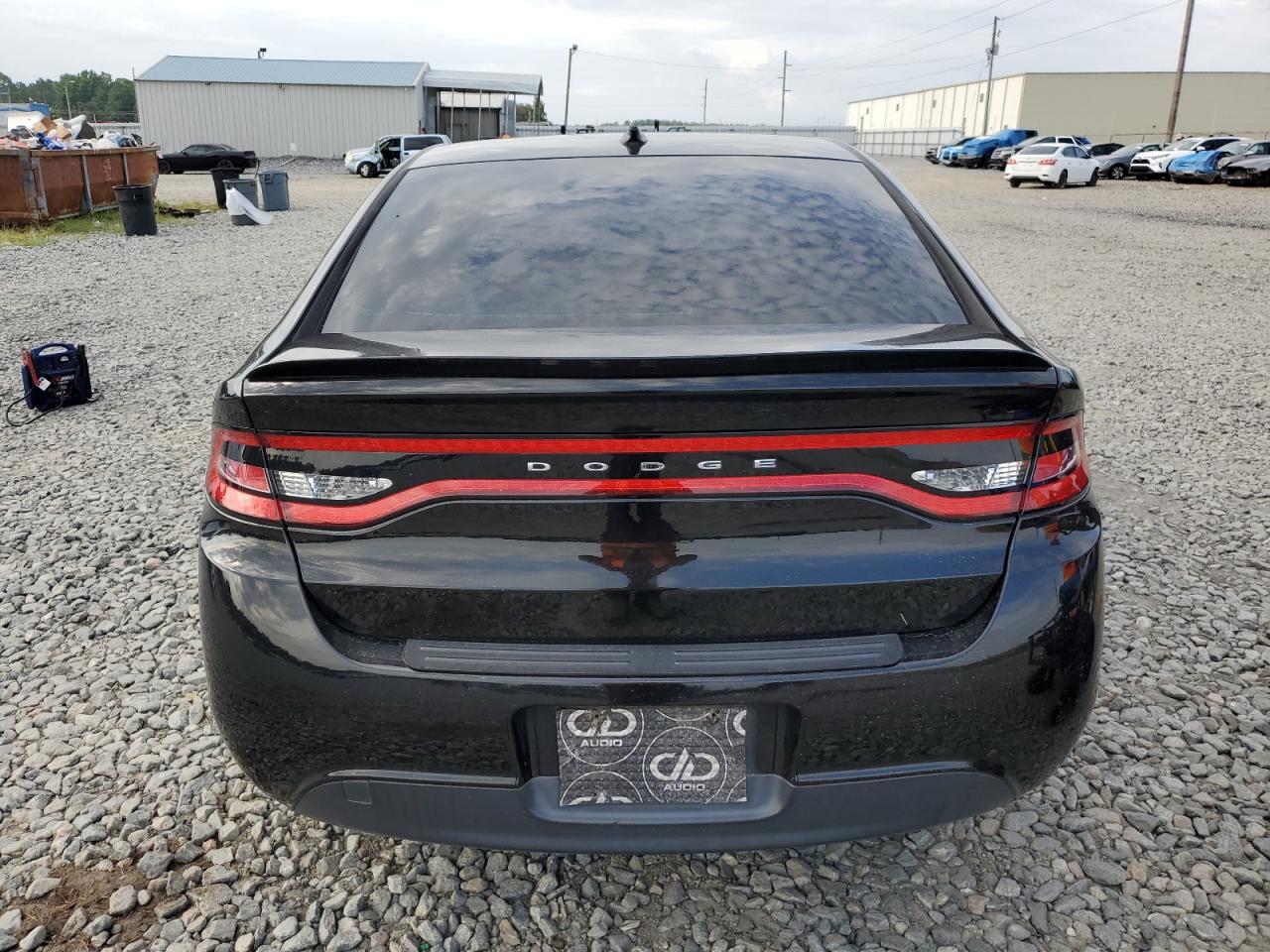 1C3CDFAA7FD315685 2015 Dodge Dart Se