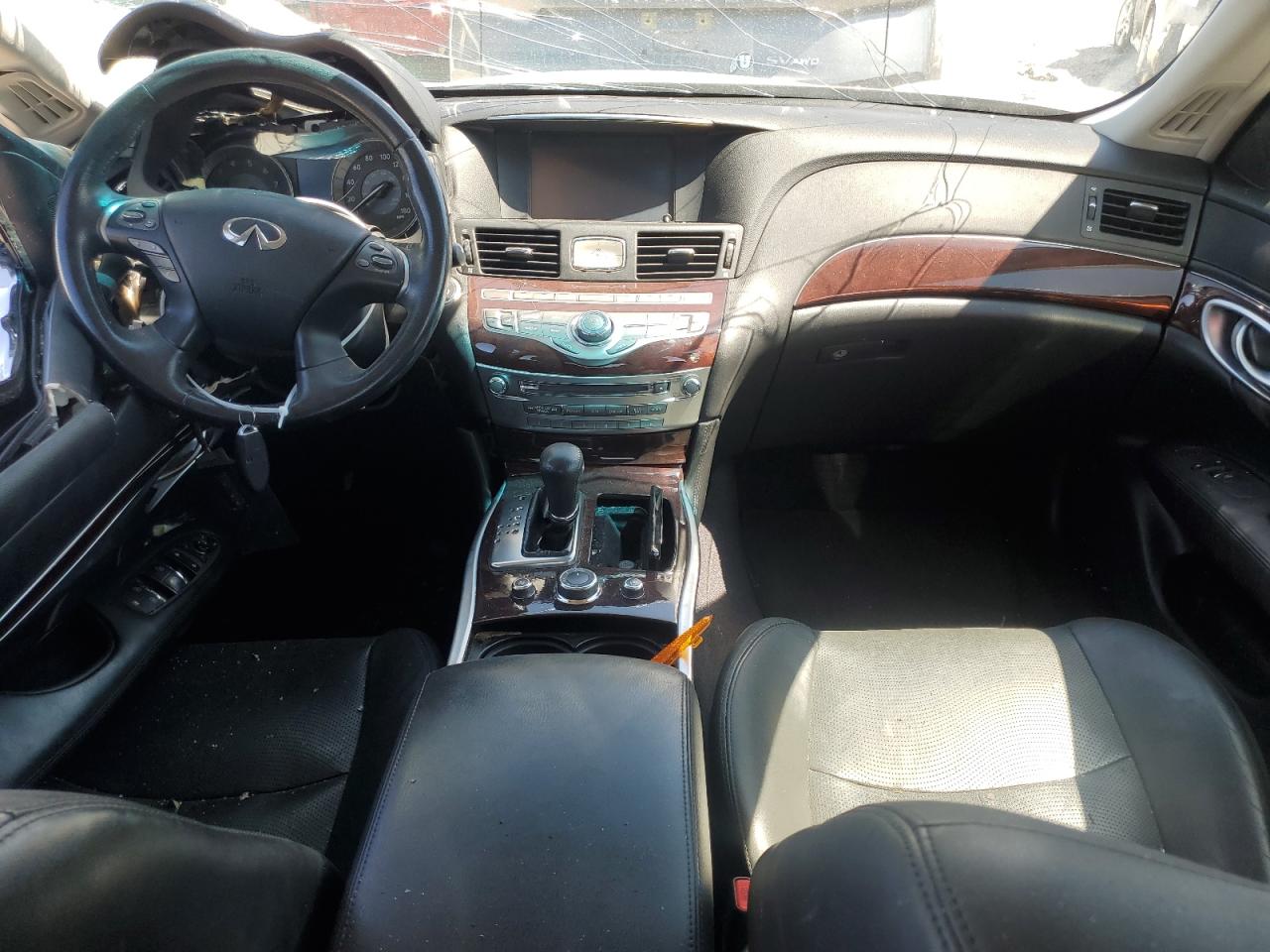 JN1BY1AR4FM560676 2015 Infiniti Q70 3.7