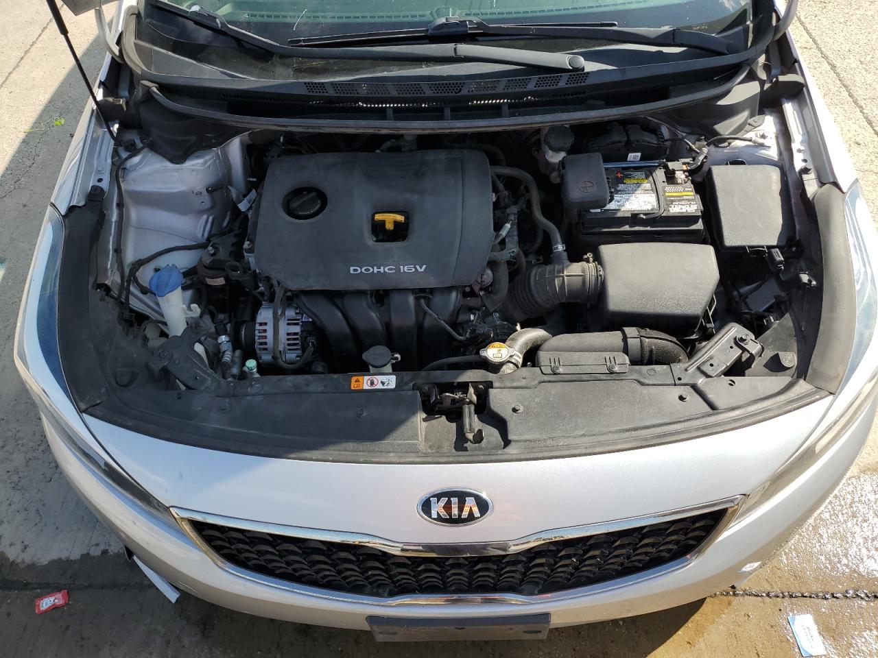 3KPFK4A71JE239203 2018 Kia Forte Lx