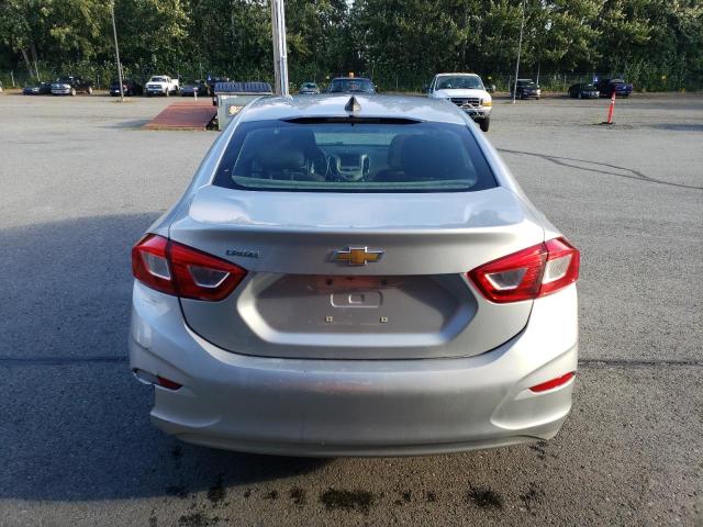  CHEVROLET CRUZE 2018 Silver