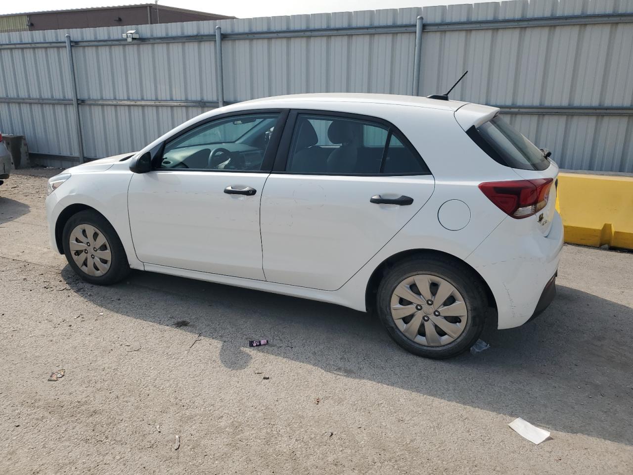 2018 Kia Rio - Image 2