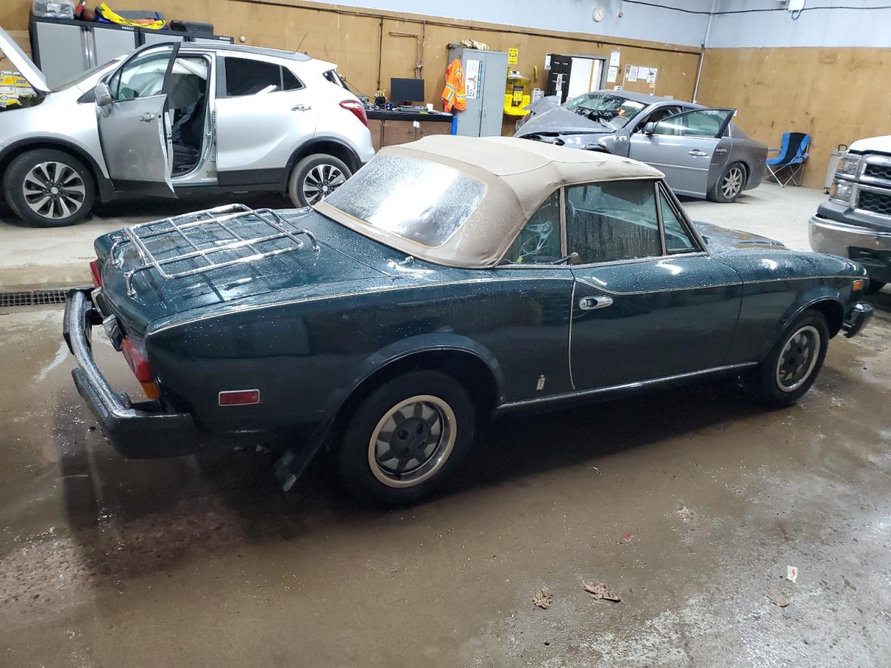 124CS20161872 1980 Fiat 124 Spider 1980 Fiat 124 Spider VIN: 124CS20161872 Lot: 66074034